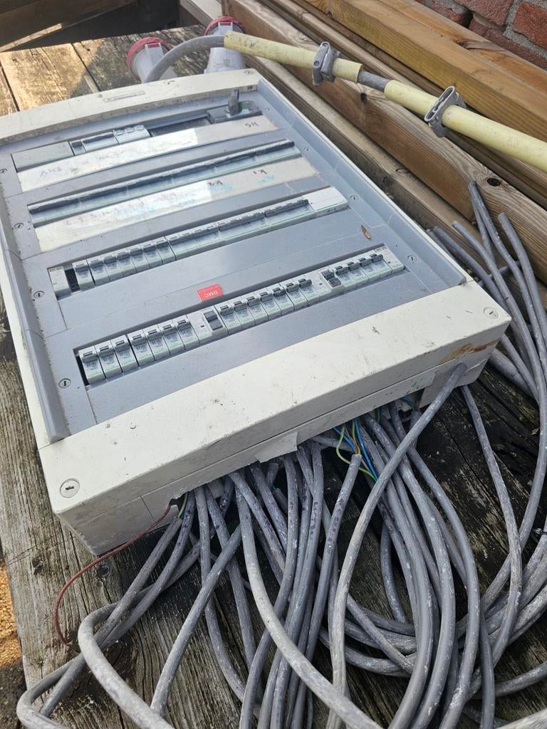 Groepenkast, Doe-het-zelf en Verbouw, Metalen, Ophalen of Verzenden