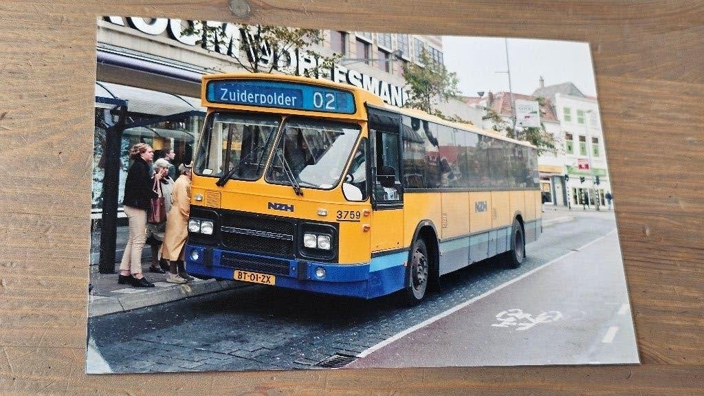 Foto BUS NZH Haarlem 3759, Verzamelen, Verzenden, Gebruikt, Bus of Metro, Overige typen
