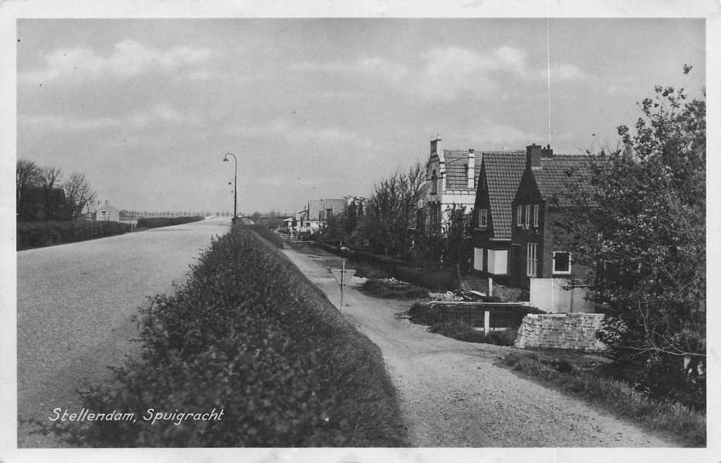 JO380 Stellendam Spuigracht ca 1950, Verzamelen, Ansichtkaarten | Nederland, Ophalen of Verzenden, 1940 tot 1960, Gelopen, Noord-Brabant