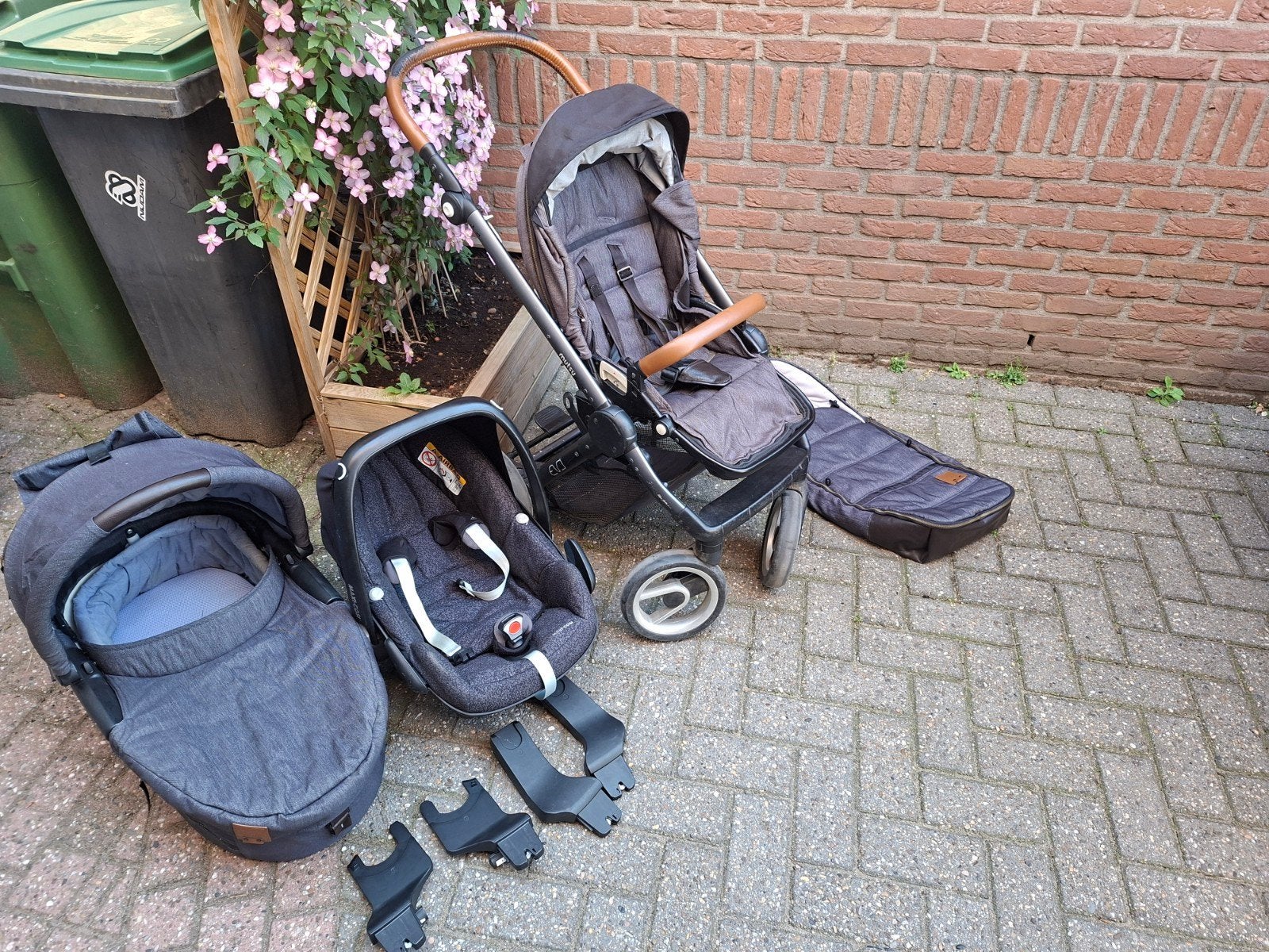 Mutsy Evo combiwagen met Maxi-Cosi autostoel en accessoires, Ophalen, Gebruikt, Met autostoeltje, Combiwagen