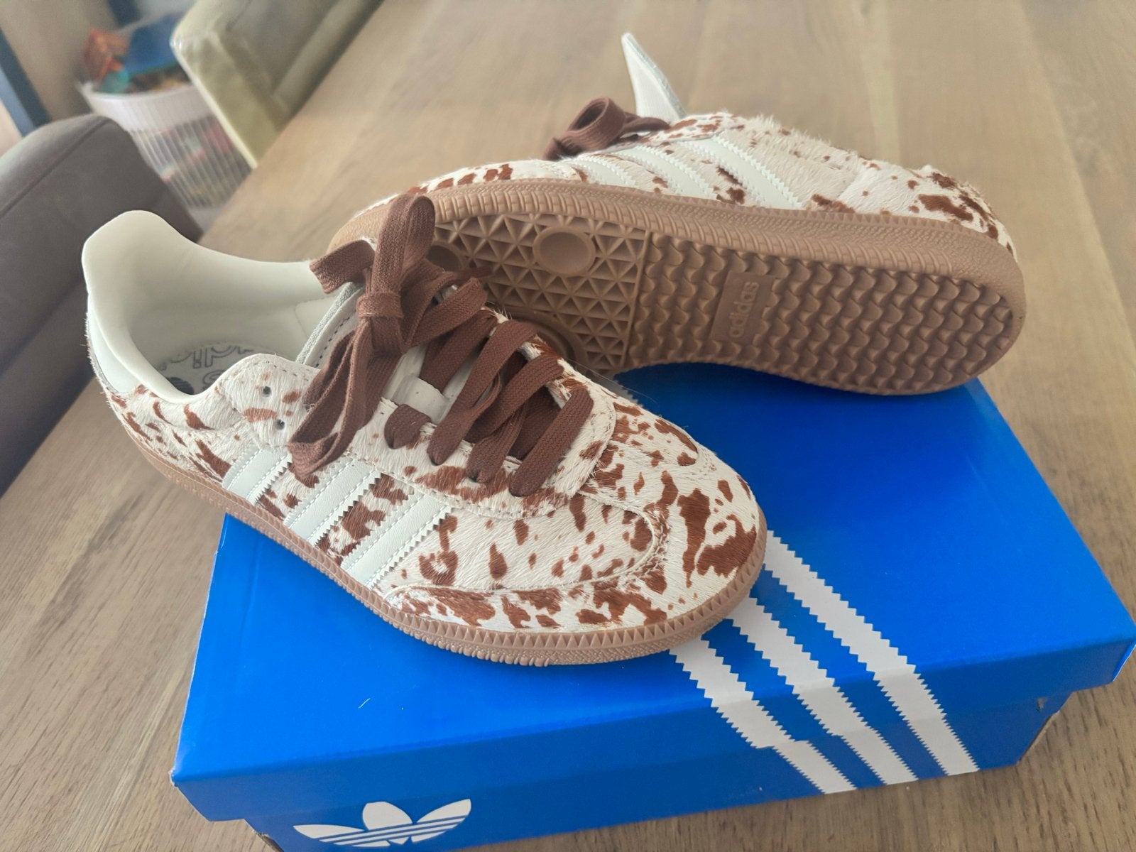 Adidas Samba LT W Cow Print - Nieuw in doos!, Bruin, Nieuw, Ophalen of Verzenden, Sneakers of Gympen