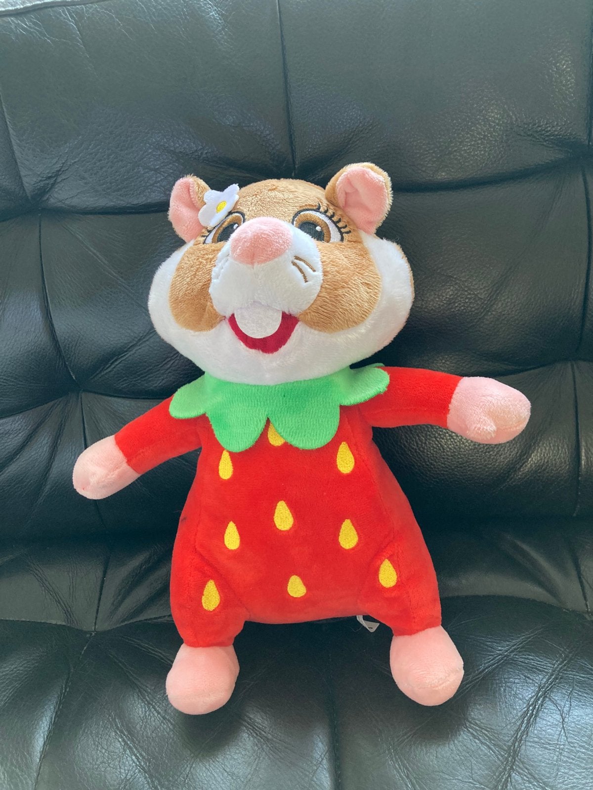 Ah hamster aardbei, Kinderen en Baby's, Speelgoed | Knuffels en Pluche, Ophalen of Verzenden, Zo goed als nieuw, Overige typen