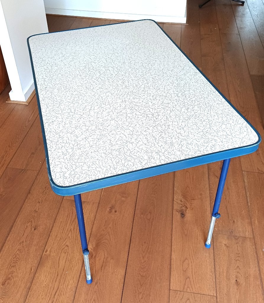 CRESPO KAMPEERTAFEL blauw, Ophalen of Verzenden, Gebruikt, Campingtafel