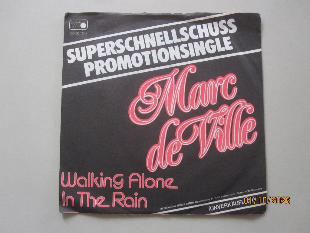MARC DE VILLE - walking alone in the rain - vinyl 7', Gebruikt, 7 inch, Ophalen of Verzenden, Pop