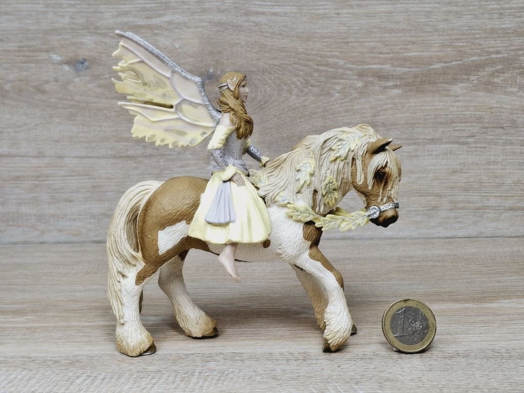 Schleich zonne elf Sera op paard 2006,nieuwstaat, origineel, Ophalen of Verzenden, Zo goed als nieuw