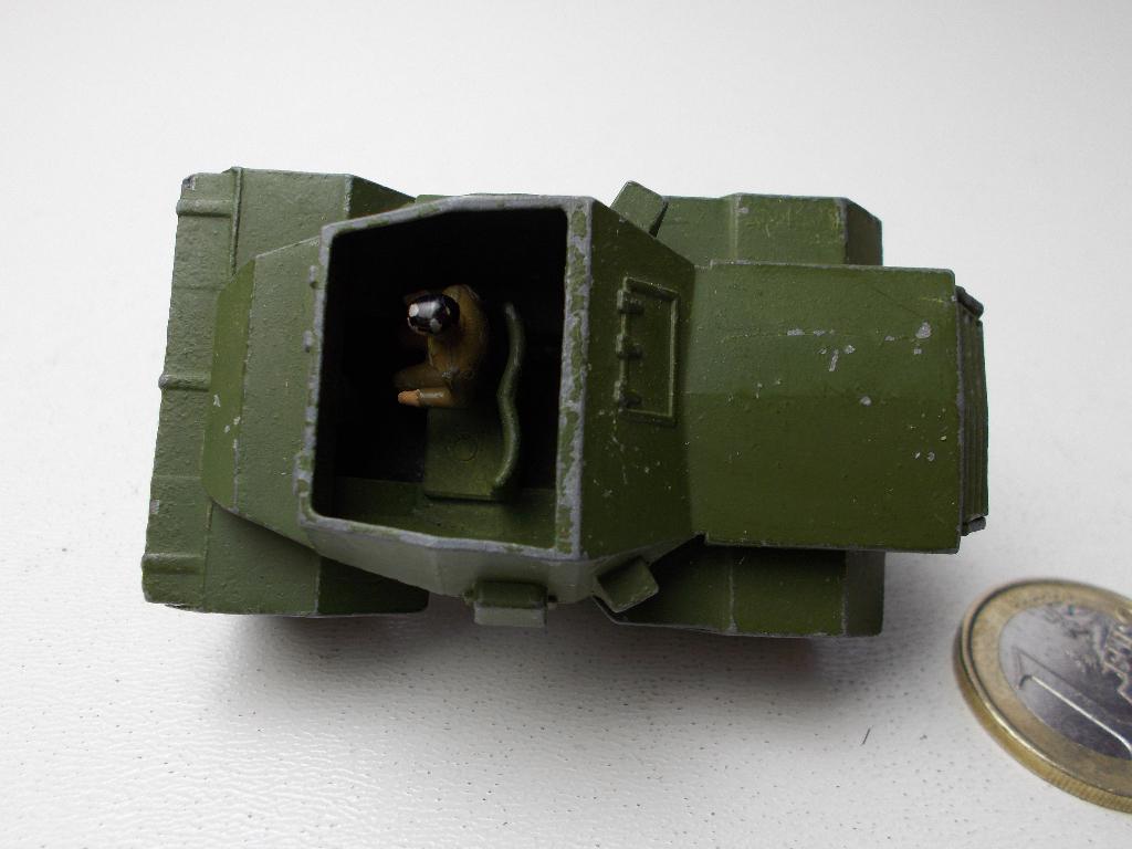 1954 Dinky Toys 673 SCOUT CAR + DRIVER! (-H-), Ophalen of Verzenden, Gebruikt, Auto, Dinky Toys