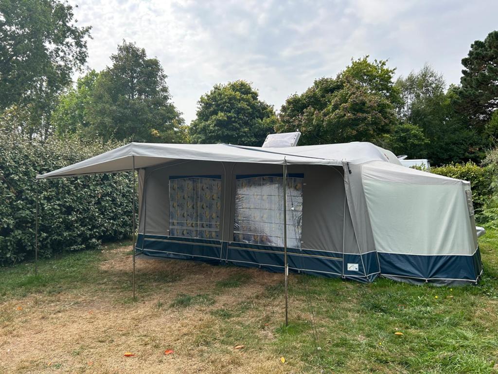 Gerjak Voortent (Mt 12) + Uitbouw, Luifel (incl. zijwanden!), Ophalen, Gebruikt