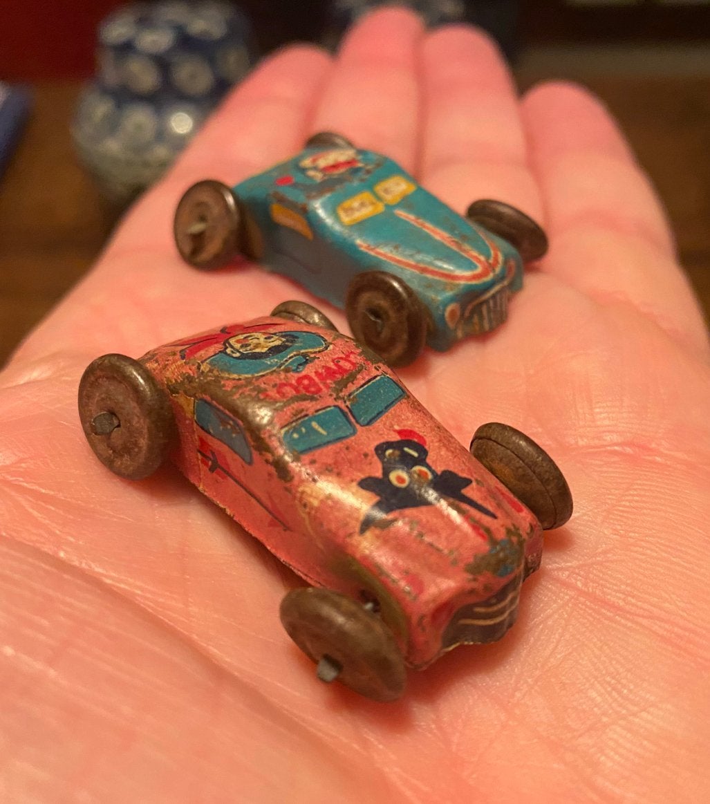 2x mini blikken autootje Japans?, Ophalen of Verzenden