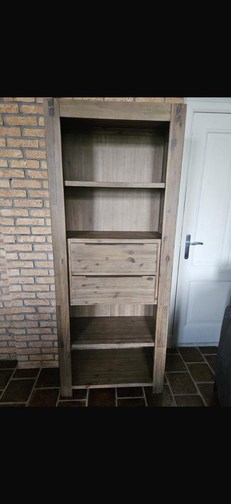 Hoge kast, Ophalen, Zo goed als nieuw