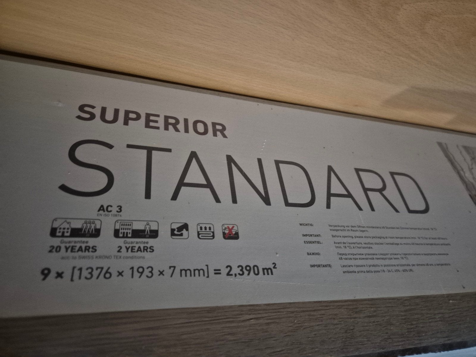 3 pakken laminaat Superior Standard, Nieuw, 10 tot 30 cm, Hout, 5 tot 10 m²
