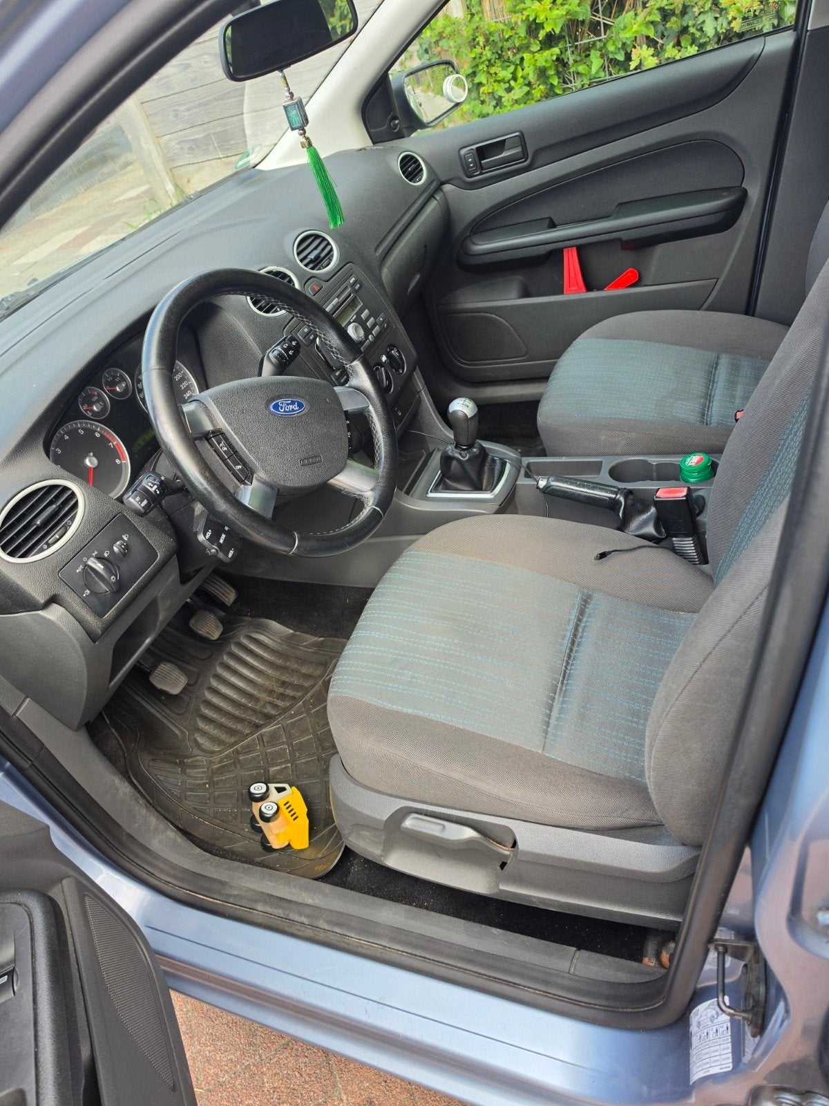 Ford Focus Wagon 2006, APK Juli 2027, benzine, Auto's, 1596 cc, 101 pk, Blauw, Handgeschakeld