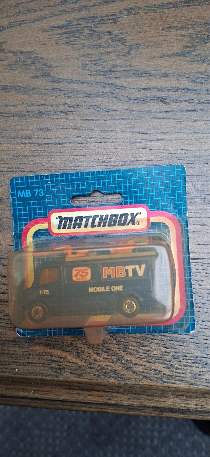 Matchbox MBTV Mobile One Busje - BIEDEN in verpakking, Ophalen of Verzenden, Nieuw, Bus of Vrachtwagen