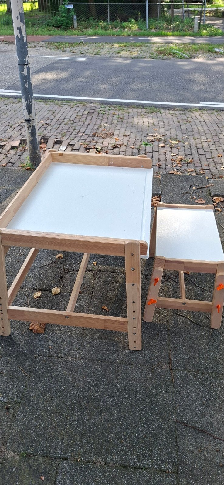 Verstelbare kinder tekentafel met krukje, Ophalen, Gebruikt, Tafel(s) en Stoel(en)