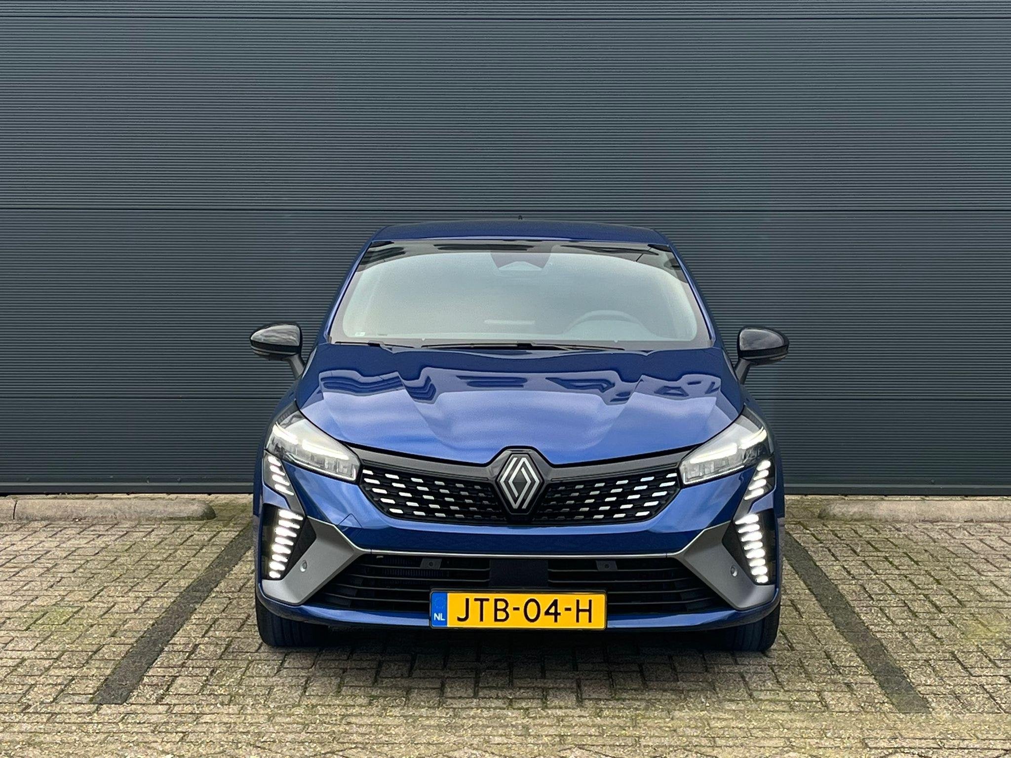 Renault Clio 1.6 E-Tech Full Hybrid Esprit Alpine 145PK | Ad, Auto's, Dealer onderhouden, Euro 6, Blauw, Leder en Stof