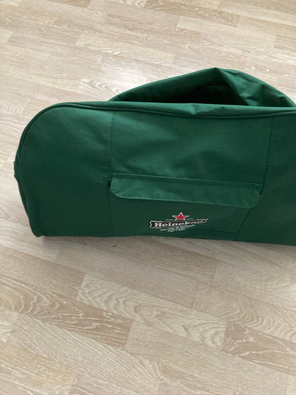 Heineken sport/weekendtas 65x35 met schouderband, Ophalen, 30 cm of meer, Gebruikt, 60 tot 80 cm