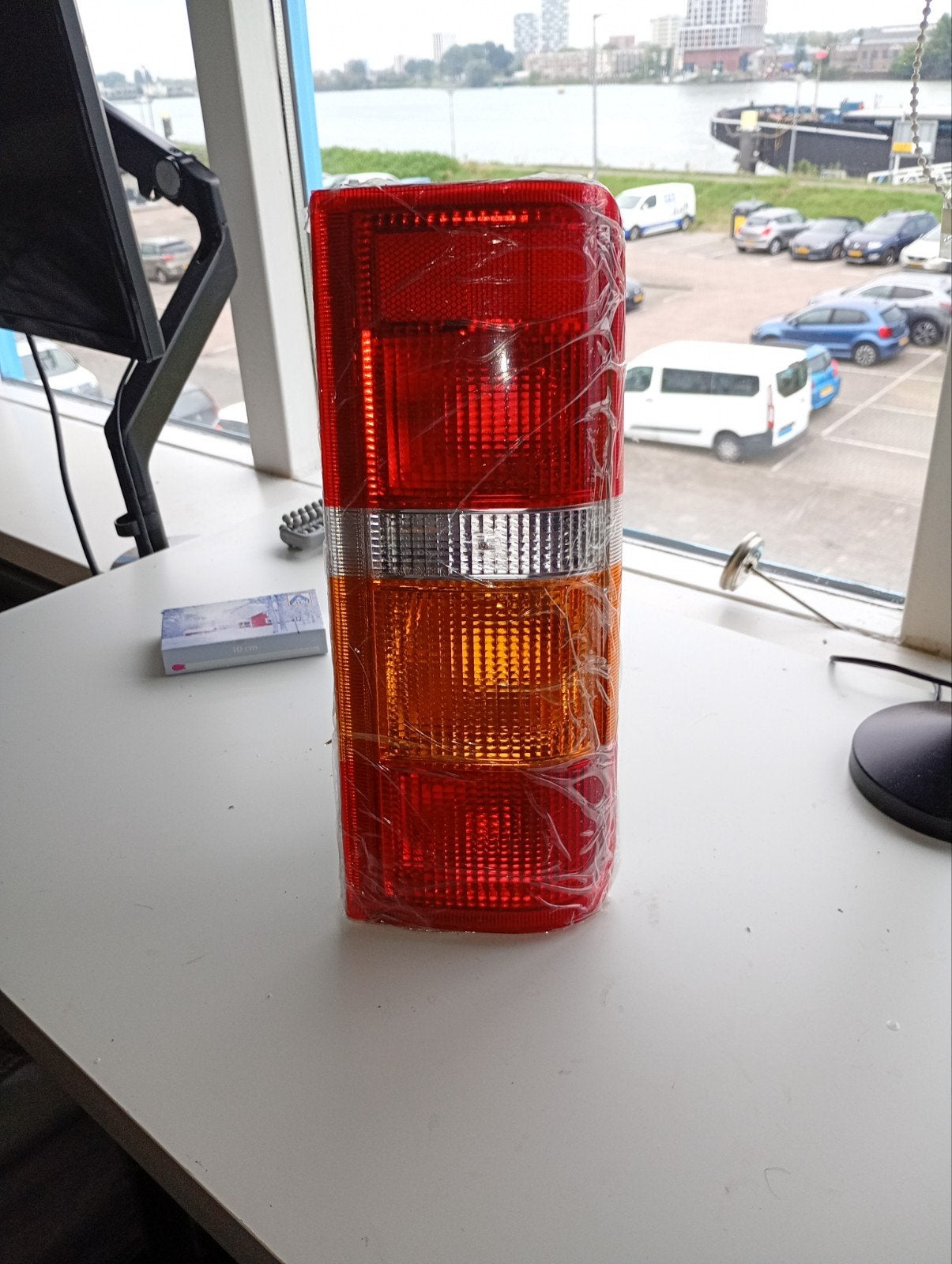 Achterlicht ford transit  bj1991(nieuw), Auto-onderdelen, Verlichting, Ophalen of Verzenden, Nieuw, Mercedes-Benz
