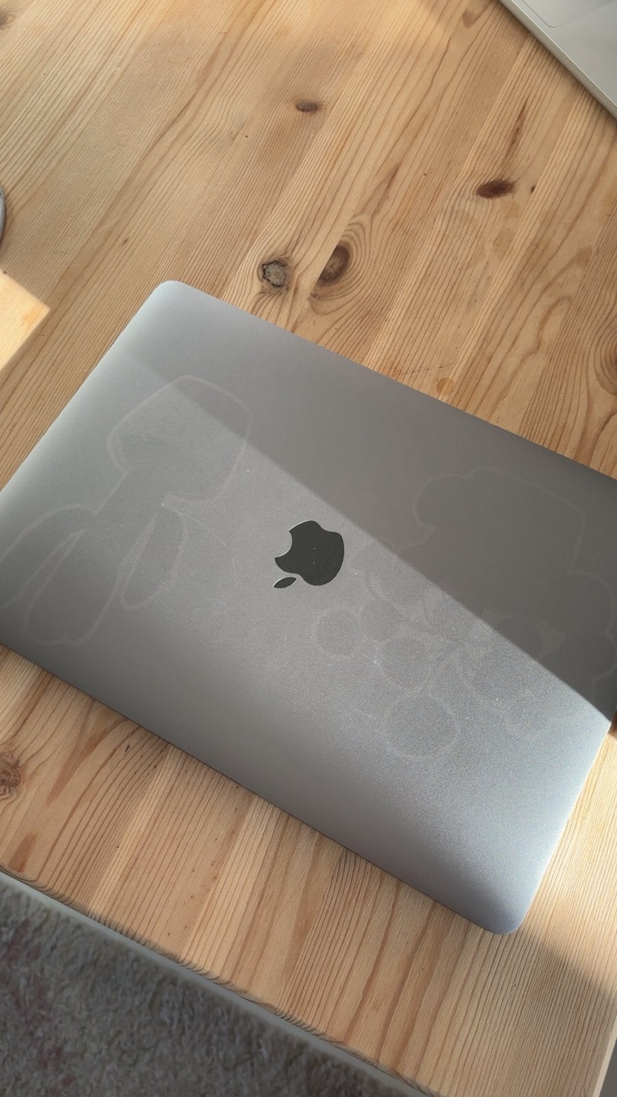 macbook pro 2019 touchbar, Computers en Software, Apple Macbooks, Gebruikt, MacBook Pro, 13 inch, 2 tot 3 Ghz, Onbekend, 8 GB