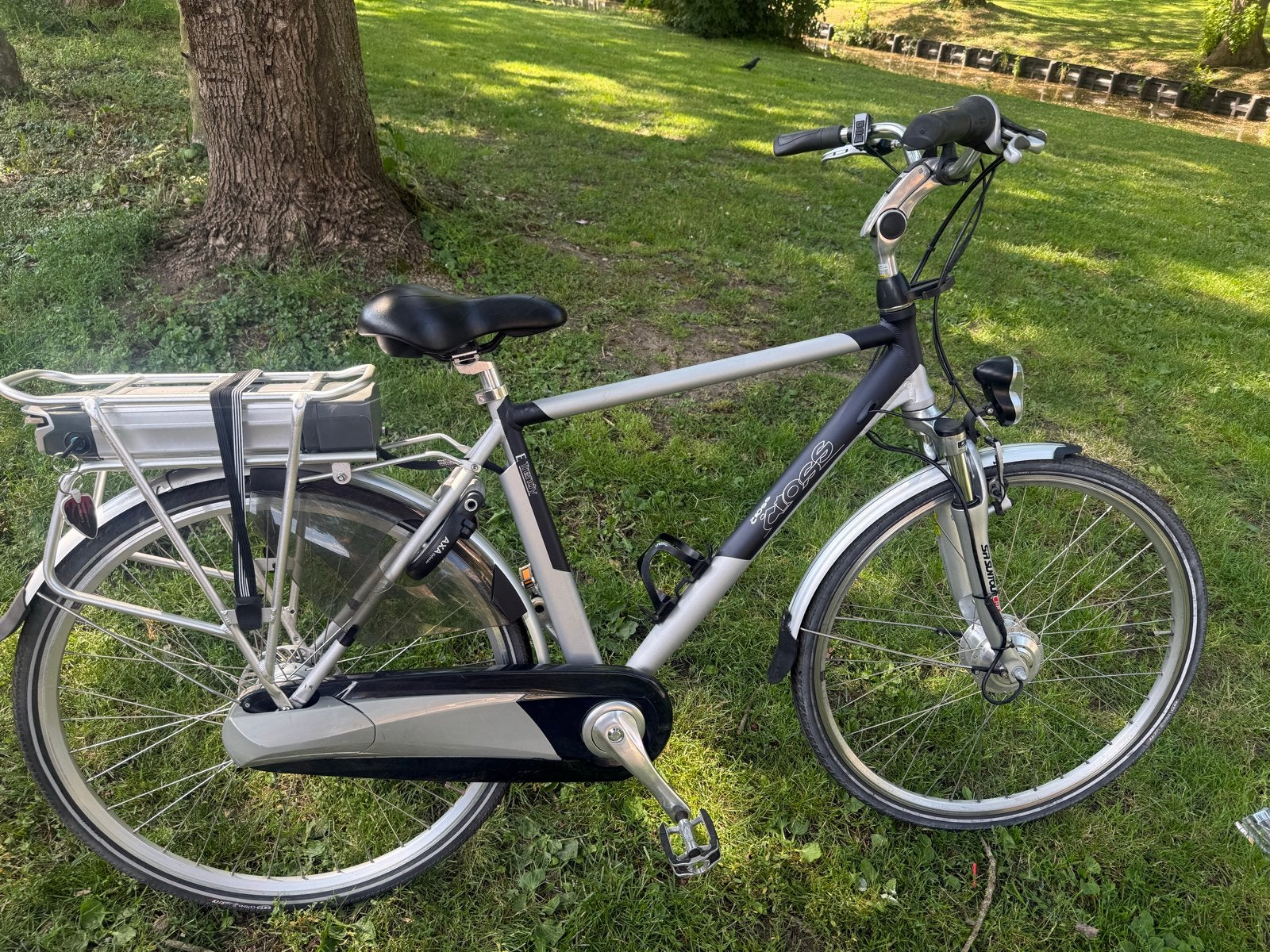 Cross E-bike - Comfortabele elektrische fiets, Gebruikt, 51 tot 55 cm, 30 tot 50 km per accu, Ophalen