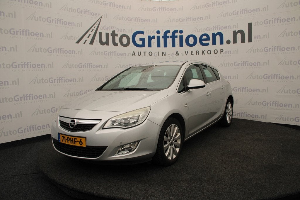 Opel Astra 1.4 Turbo Cosmo nette 5-deurs met airco, Auto's, Opel, Bedrijf, Te koop, Astra, ABS, Airbags, Airconditioning, Alarm