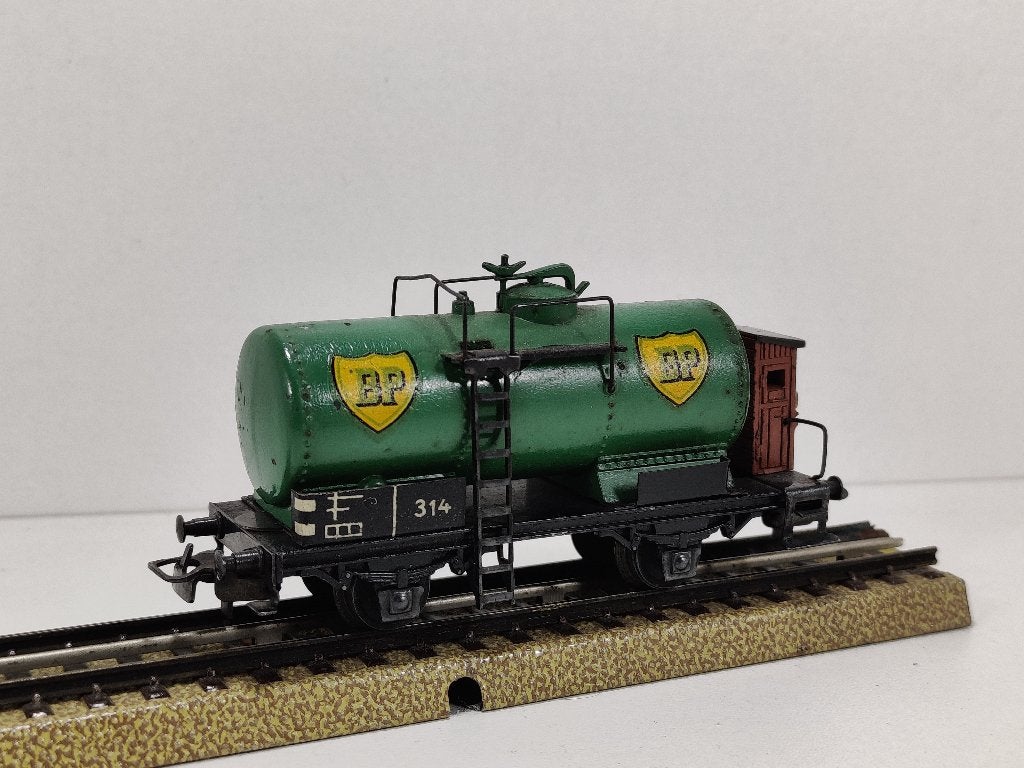 Marklin serie 800-300 ketelwagon 314 BP, Wisselstroom, Gebruikt, Locomotief, Ophalen of Verzenden