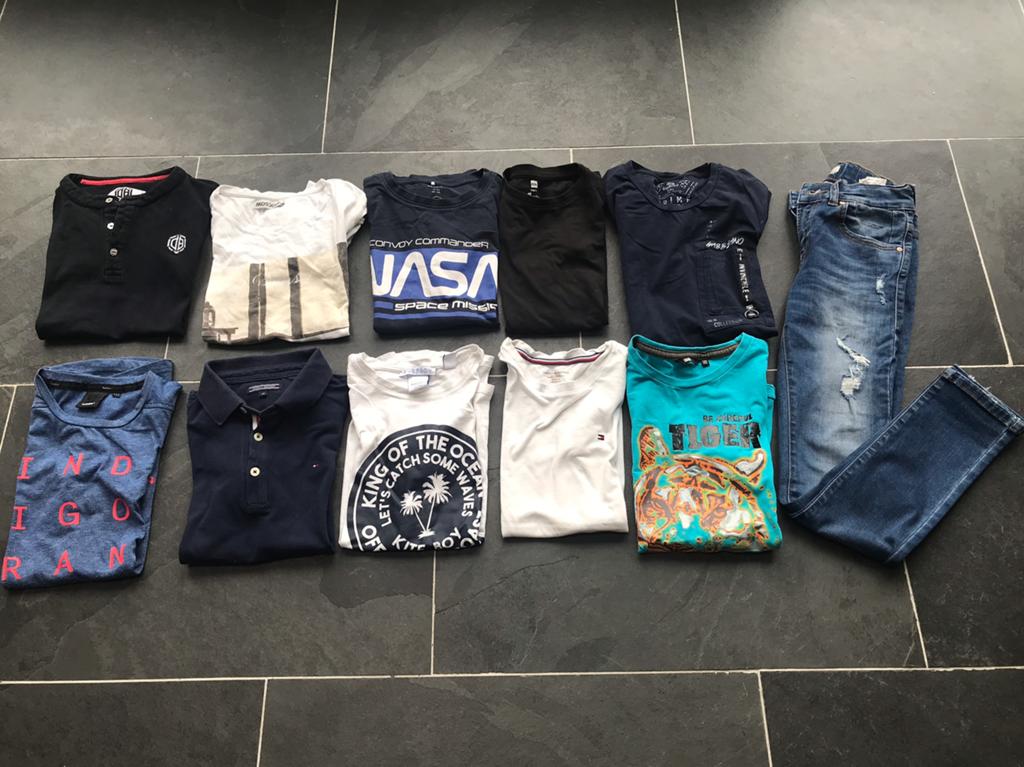 Kledingpakket jongen 146-152: 10 shirts en spijkerbroek, Kinderen en Baby's, Ophalen of Verzenden, Zo goed als nieuw, Maat 146