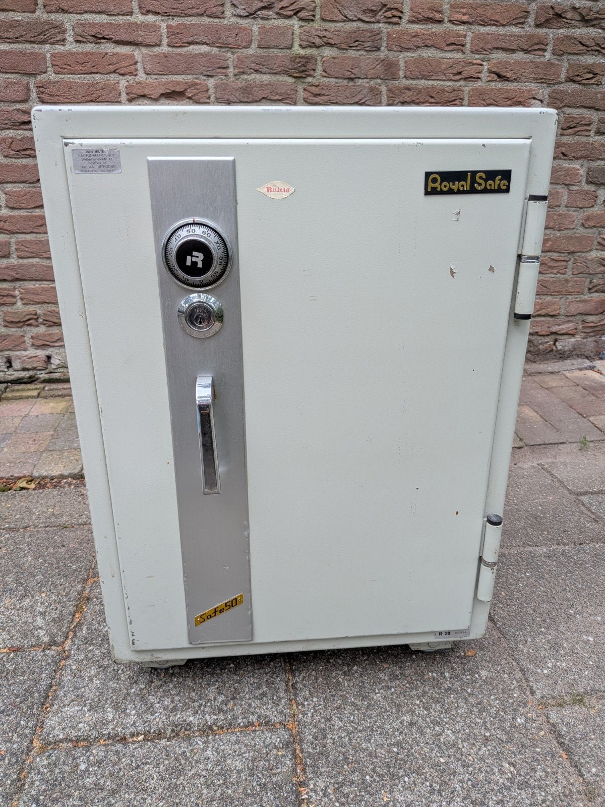 Zeer robuuste en brandwerende kluis van Royal Safe (R20), Ophalen, Zo goed als nieuw