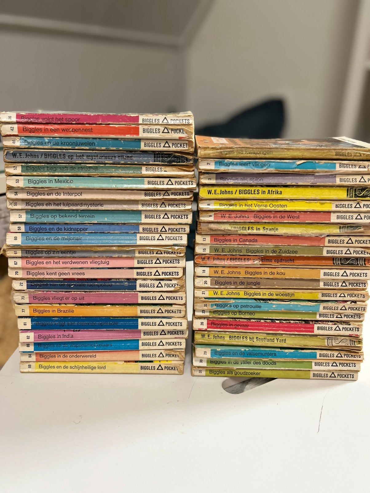 Biggles Pocket – 41 delen – W.E. Johns – vintage collectie, Ophalen, Gelezen