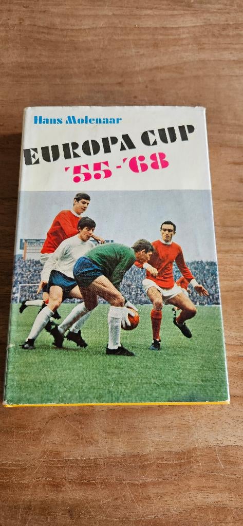 Europa cup '55-'68, Boeken, Gelezen, Ophalen of Verzenden, Balsport, Hans Molenaar