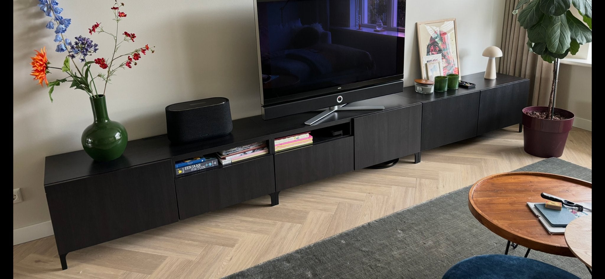 IKEA Besta TV-meubel / Opbergkast met stalen pootjes, Huis en Inrichting, Ophalen, Gebruikt, 200 cm of meer, Minder dan 100 cm
