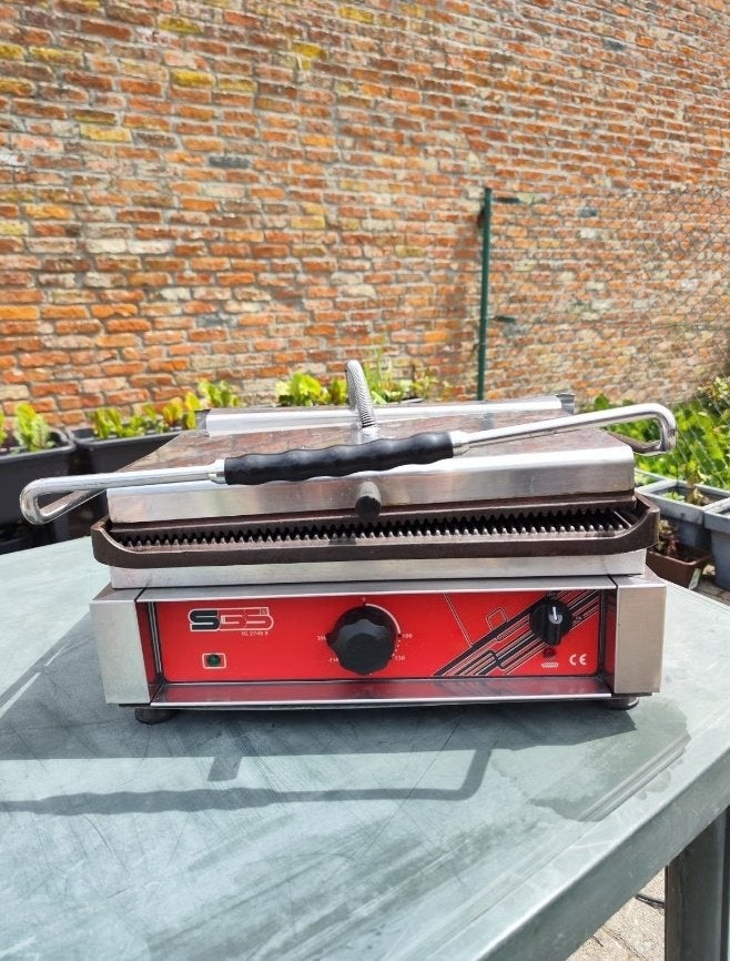 Professionele Grill, nieuwstaat, Ophalen, Zo goed als nieuw