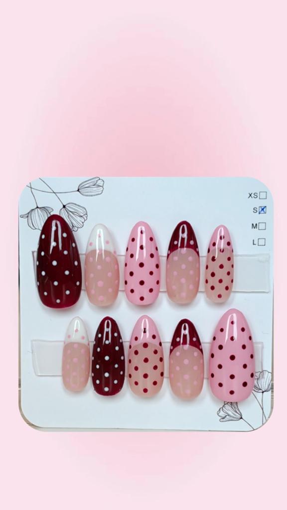 Press On Nails - Rode en Roze Polkadots - Maat S, Verzenden, Nieuw, Rood, Handen en Nagels