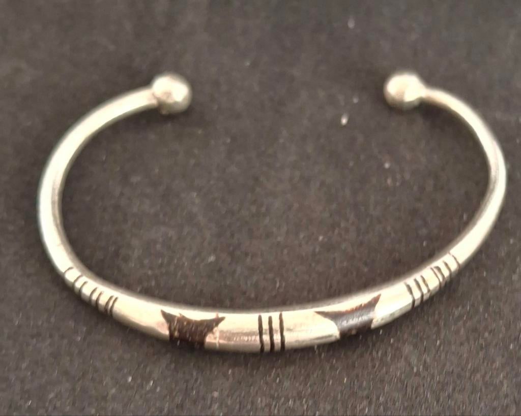 Zilveren Touareg Armband - Handgemaakt Design, Sieraden, Tassen en Uiterlijk, Ophalen of Verzenden, Zo goed als nieuw, Zilver
