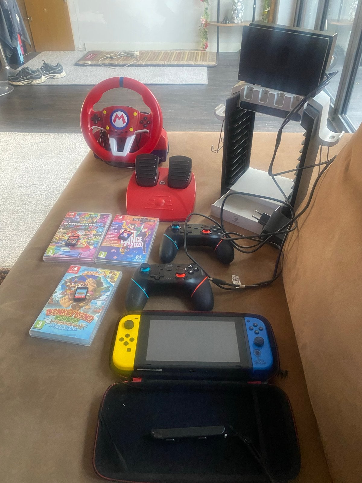 Nintendo Switch compleet en 3 games, Spelcomputers en Games, Met 2 controllers, Ophalen of Verzenden, Switch Original, Gebruikt