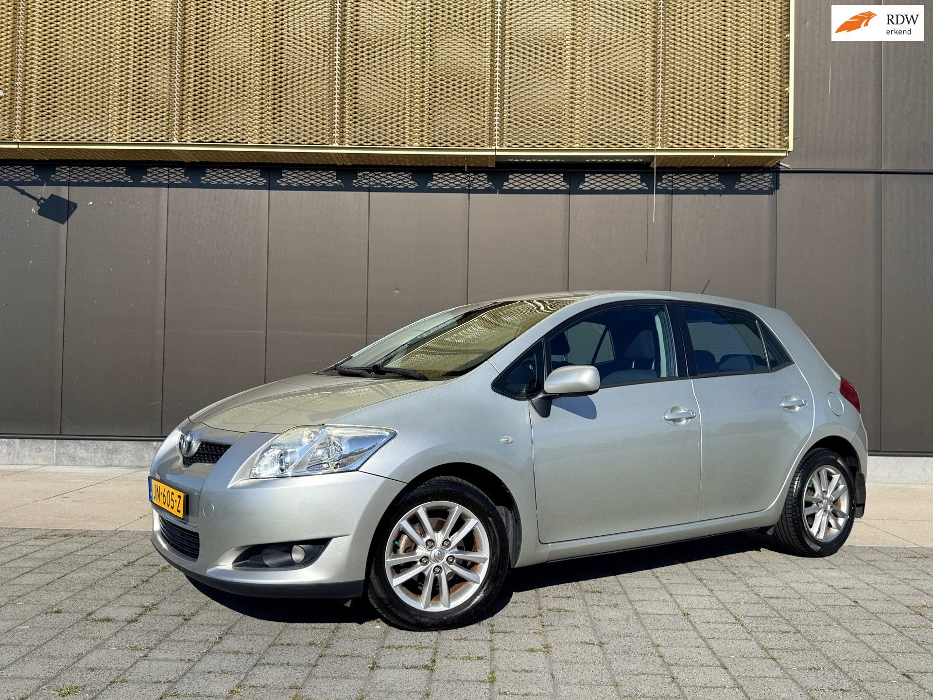 Toyota Auris 1.6-16V Sol | Airco | Mulifunct stuur | Elektr, Auto's, Toyota, Voorwielaandrijving, Gebruikt, Zwart, 4 cilinders