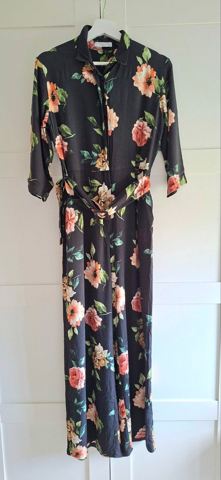 Mango / Mng casual Jumpsuit met bloemen maat 40, Maat 38/40 (M), Mango, Zwart, Ophalen of Verzenden