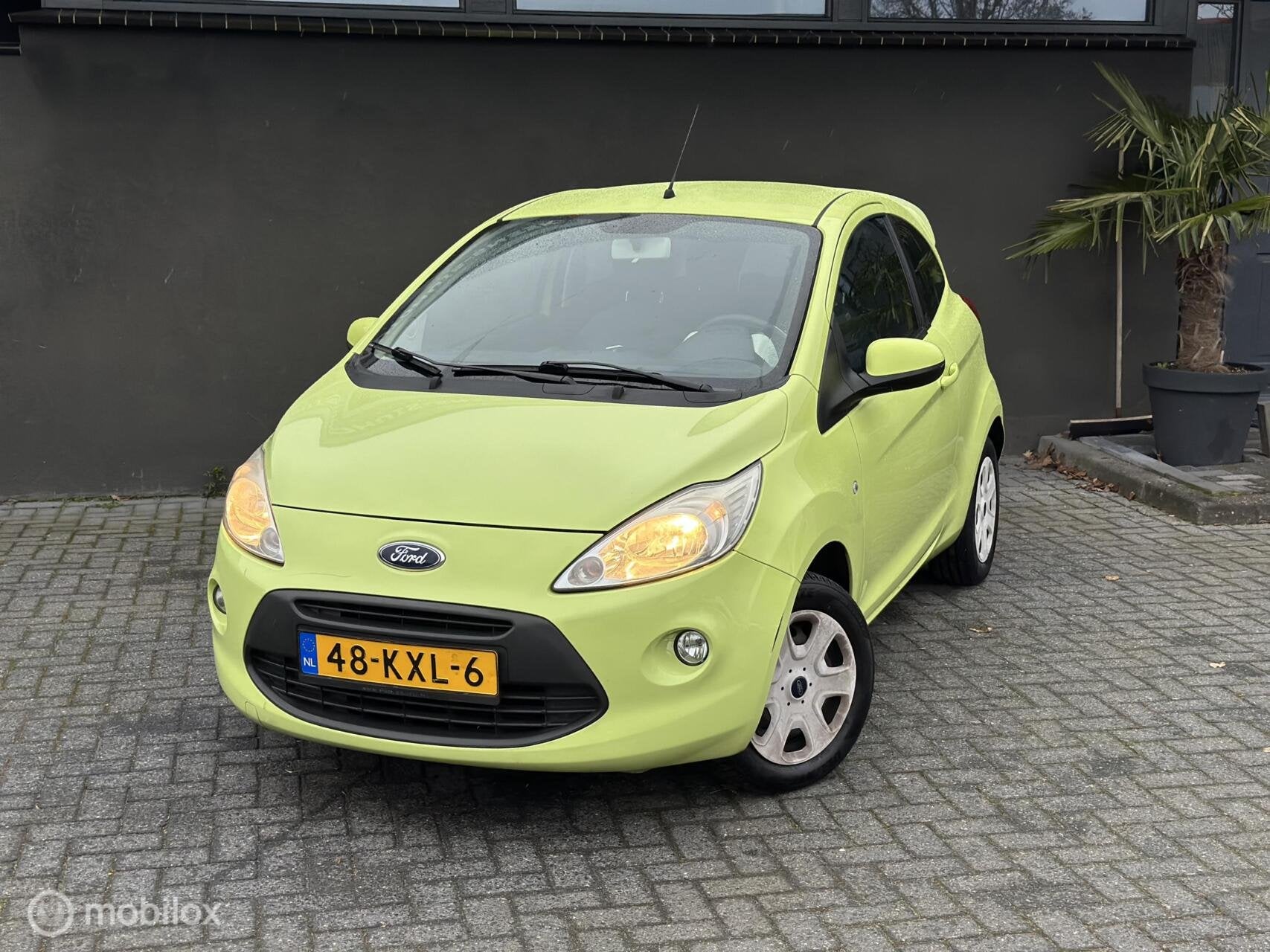 Ford Ka 1.2 Titanium X, Voorwielaandrijving, Gebruikt, 1242 cc, 4 cilinders