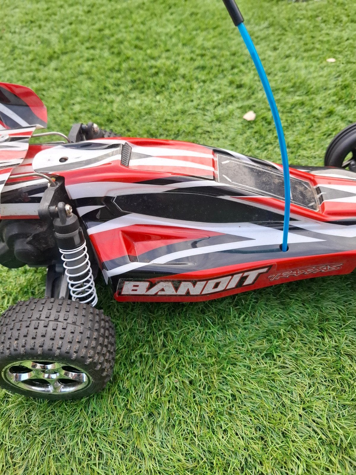 Traxxas Bandit RC Buggy - Klaar om te rijden!, Hobby en Vrije tijd, Gebruikt, Auto offroad, Schaal 1:10, RTR (Ready to Run)