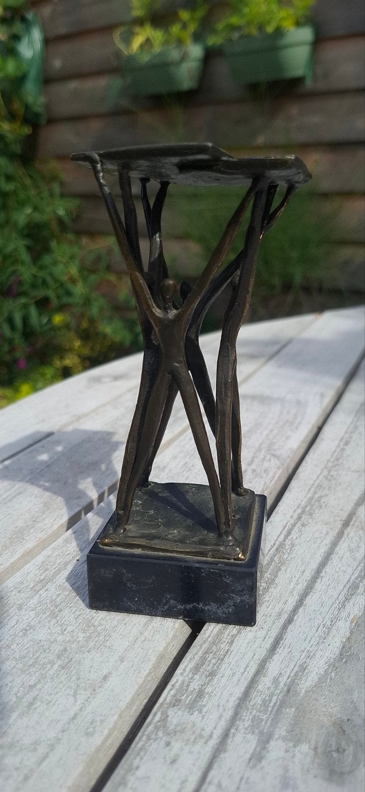 Corry Ammerlaan-van Niekerk bronzen sculptuur vier personen, Antiek en Kunst, Meerkleurig, Verzenden, Handgemaakt, Beeld