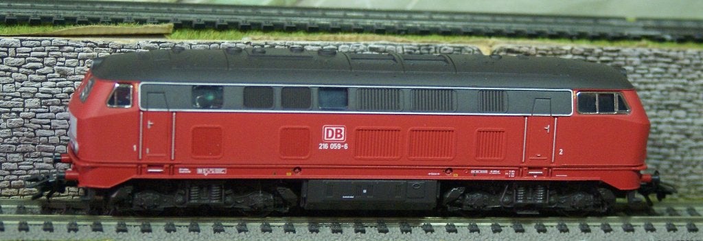 Diesel locomotief van de DB - Br.216, Hobby en Vrije tijd, Wisselstroom, Locomotief, Ophalen of Verzenden, Zo goed als nieuw