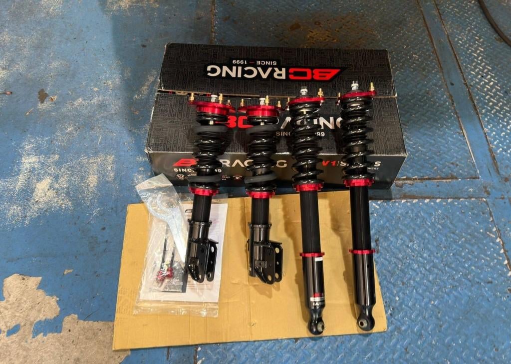 BC Racing V1 serie schroefset - Mitsubishi Evolution X 08-16, Ophalen of Verzenden