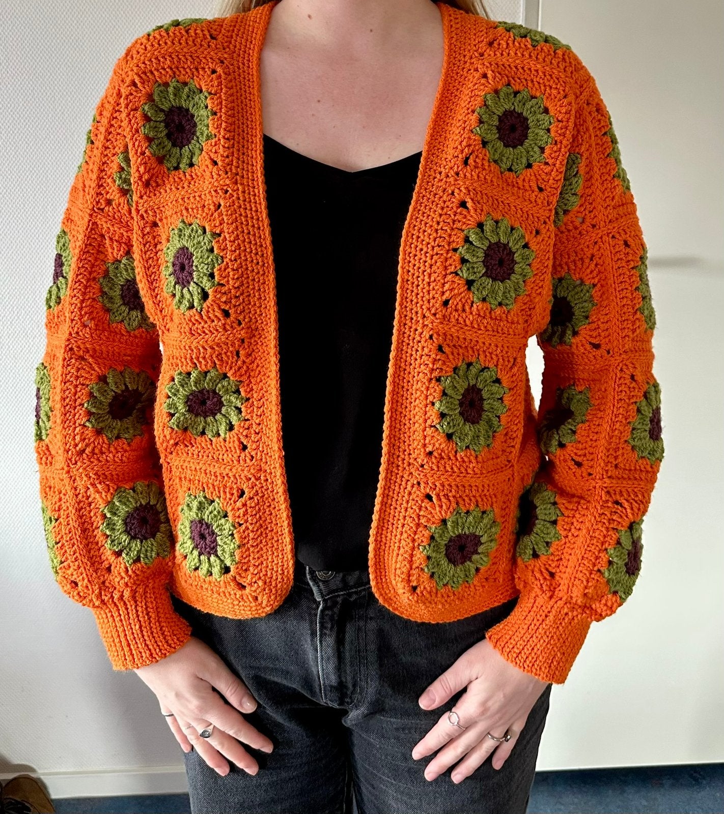 Uniek granny squares damesvest, Ophalen of Verzenden, Nieuw, Maat 38/40 (M), Oranje