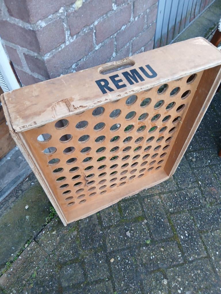 Vintage Houten kist lampen wijn REMU Utrecht reclame, Ophalen, Gebruikt, 50 tot 100 cm, Minder dan 50 cm