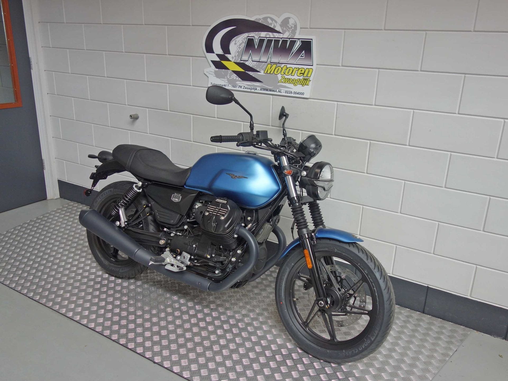 Moto Guzzi V 7 Stone, Motoren, 853 cc, ABS, Sport, Meer dan 35 kW