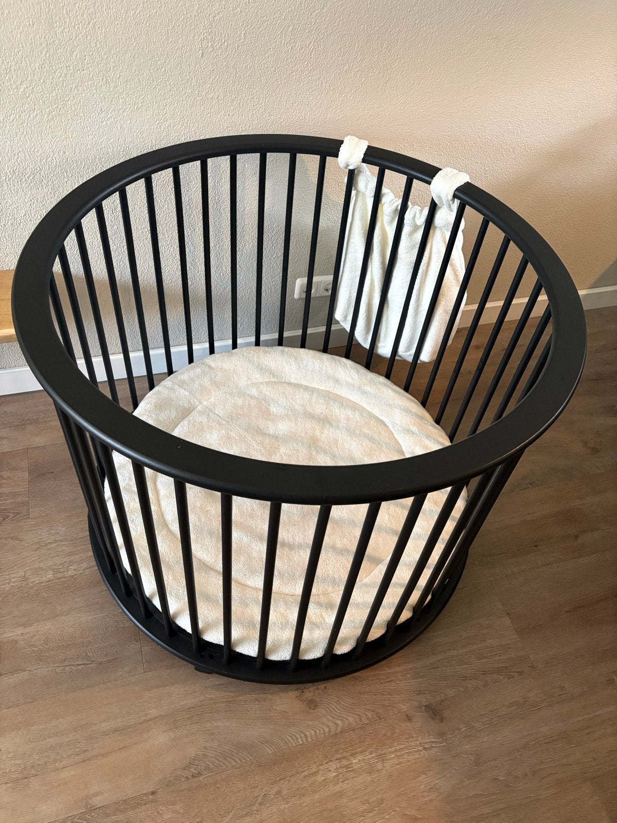 Ronde Bopita box, zwart, Kinderen en Baby's, Boxen, Ophalen, Zo goed als nieuw, Rond, Boxkleed