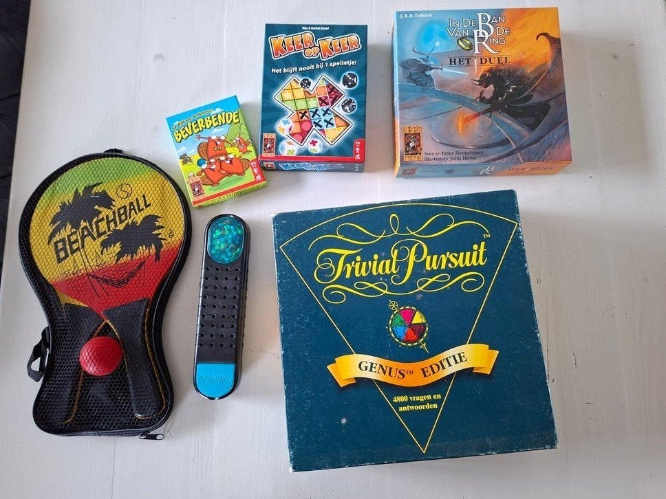 Gezelschapsspellen: oa Beverbende, Triviant & Id Ban vd Ring, Een of twee spelers, Ophalen of Verzenden, Zo goed als nieuw, 999 Games