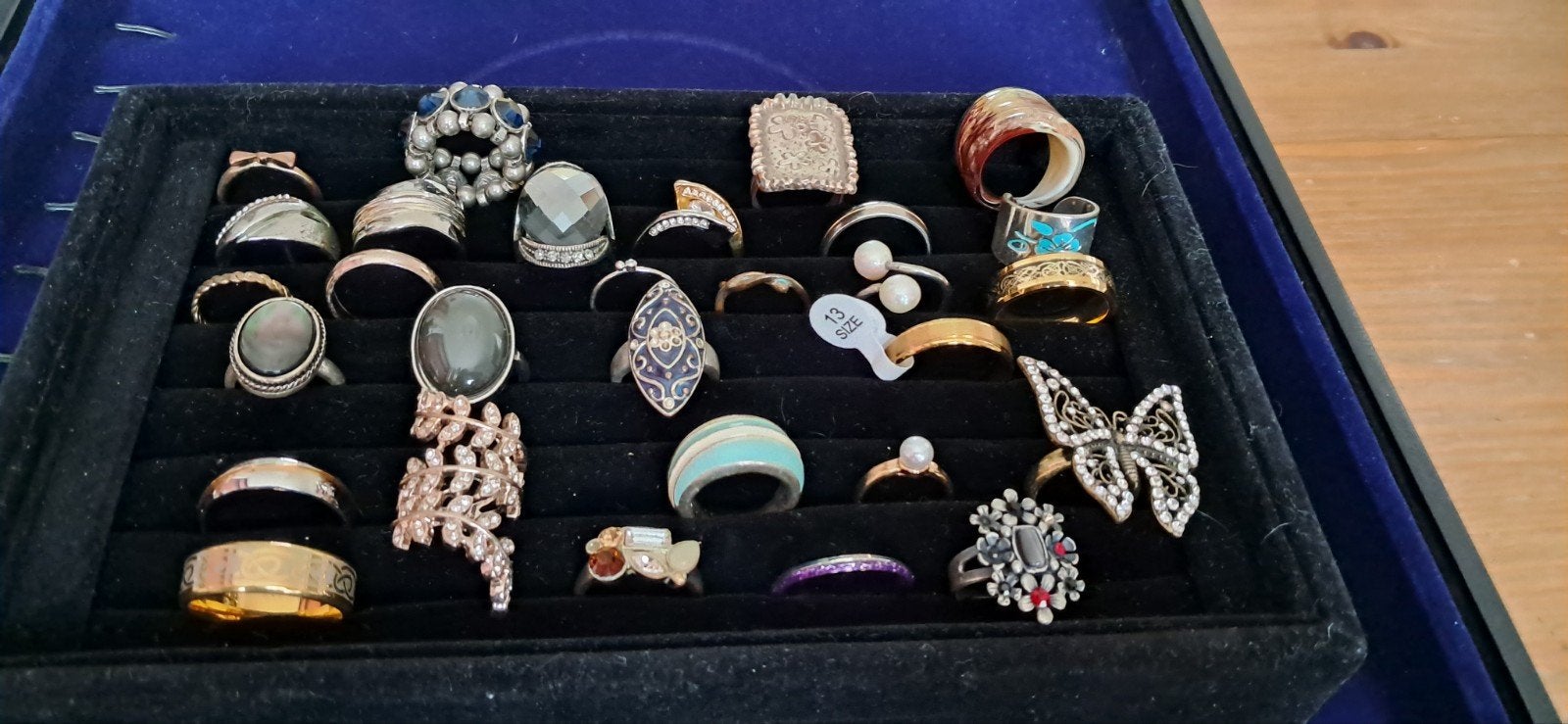 Lot van 29 Ringen in Diverse Maten en Stijlen, Overige materialen, Gebruikt, Overige kleuren, Ophalen of Verzenden