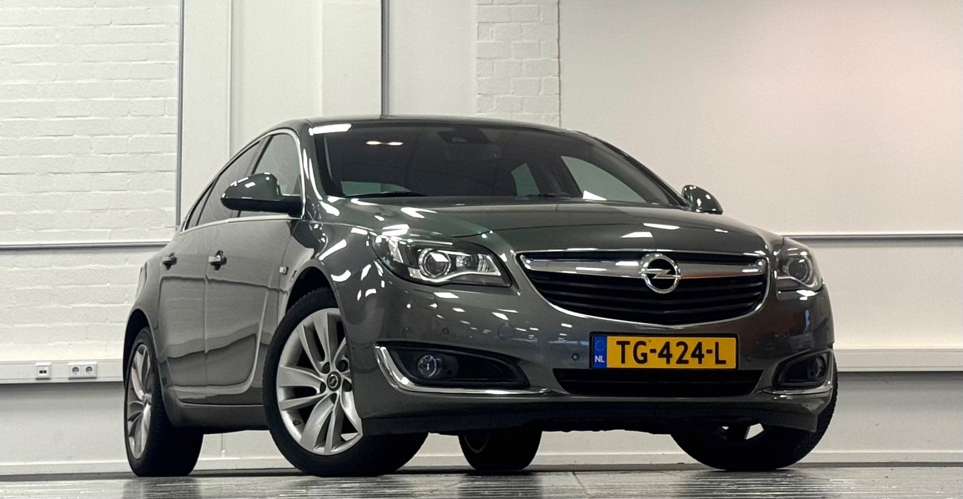 Opel Insignia 1.4 T EcoFLEX Innovation 18"LM Navi Camera Xen, Auto's, Opel, Voorwielaandrijving, 730 kg, Gebruikt, 4 cilinders