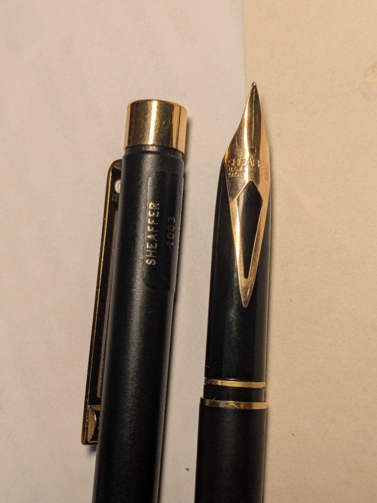 Sheaffer Targa 1003s medium vulpen – 14K gouden penpunt, Ophalen of Verzenden, Zo goed als nieuw, Vulpen, Sheaffer