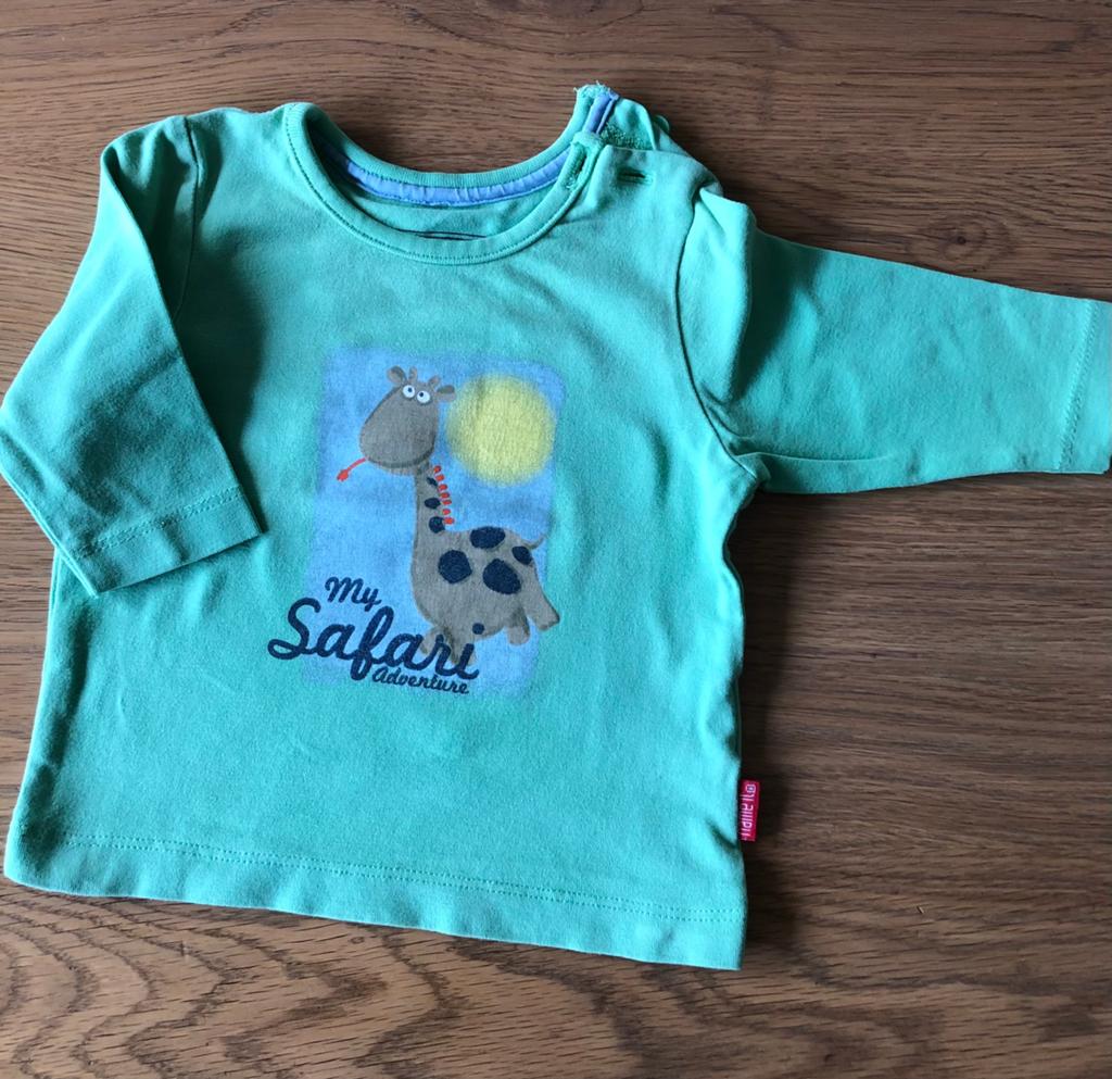 Groene longsleeve met giraffenprint, maat 56, Name it, Kinderen en Baby's, Babykleding | Maat 56, Ophalen of Verzenden, Zo goed als nieuw