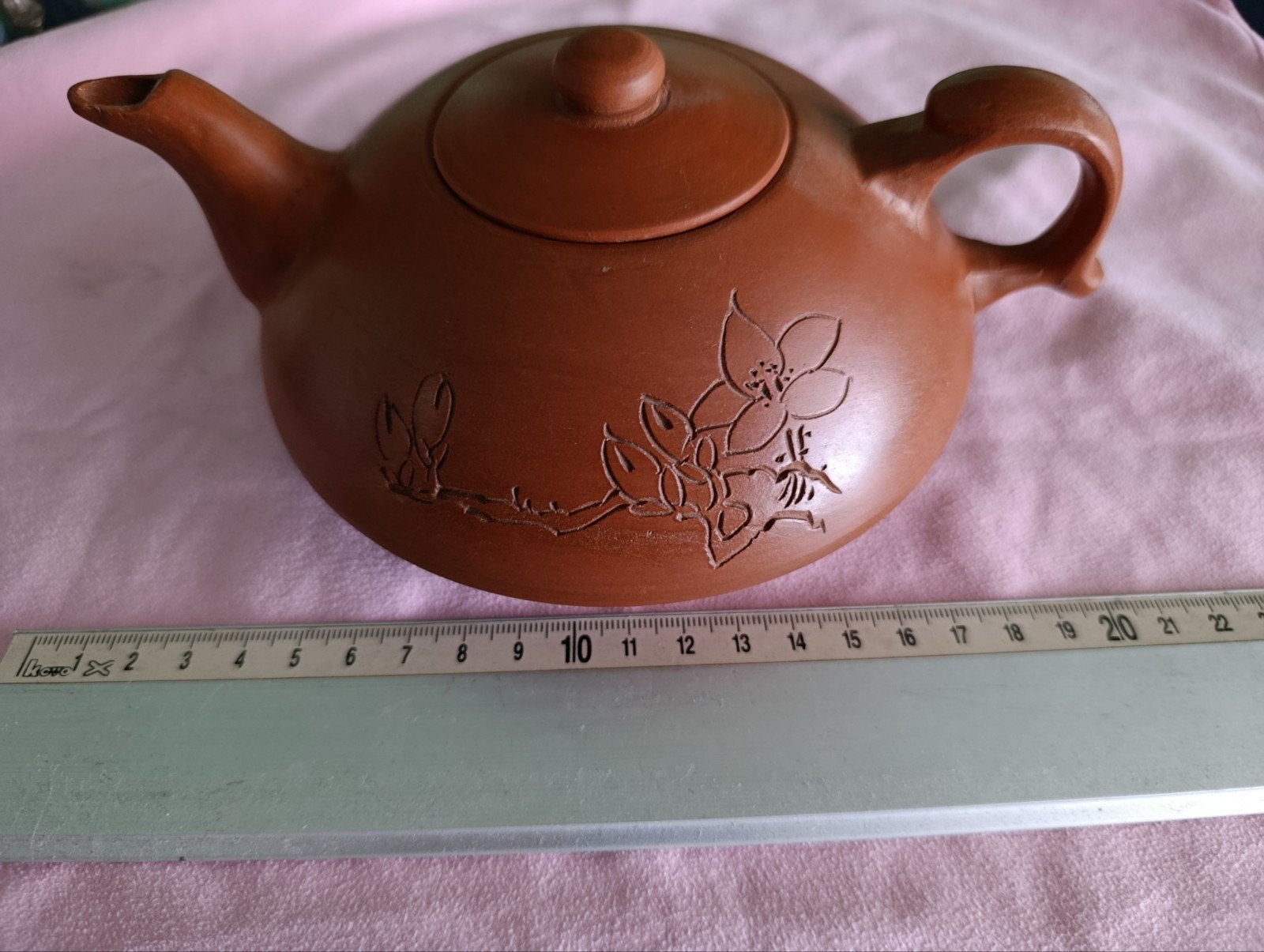 Grote originele Chinese Yixing Theepot met kleifilter, Antiek en Kunst, Ophalen